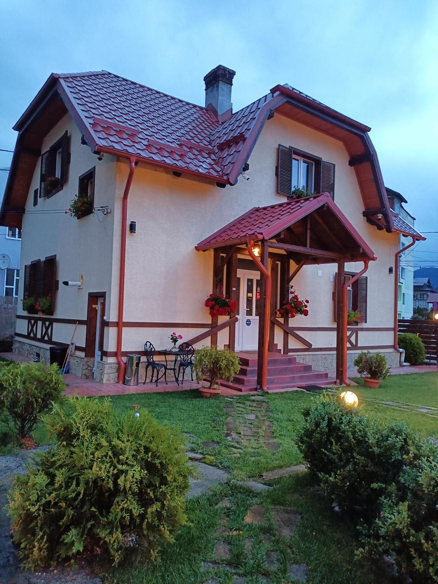 Residence Rooms Bucovina Кымпулунг-Молдовенеск Экстерьер фото