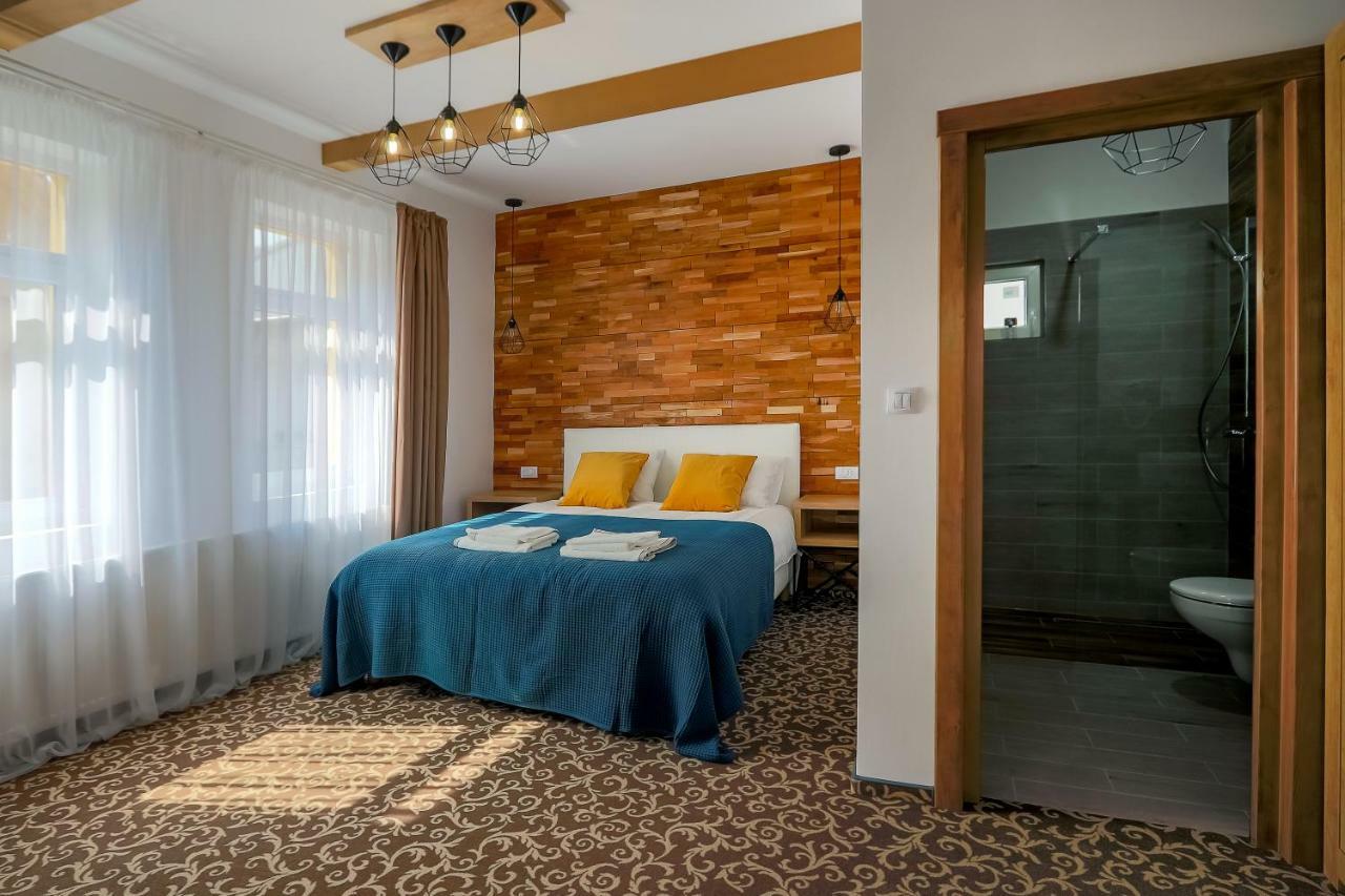 Residence Rooms Bucovina Кымпулунг-Молдовенеск Экстерьер фото